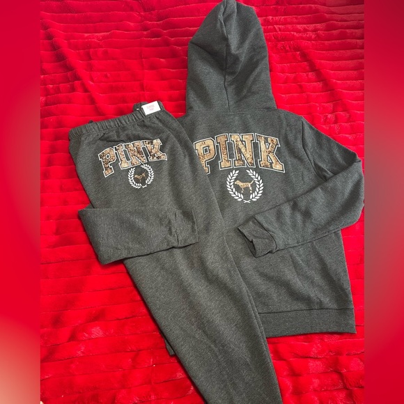 NWT VS PINK SHERPA LINED HOODED BLING SET - Picture 6 of 10